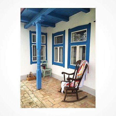 Hotel Fogado A Ket Kecskehez Panyola Exterior foto